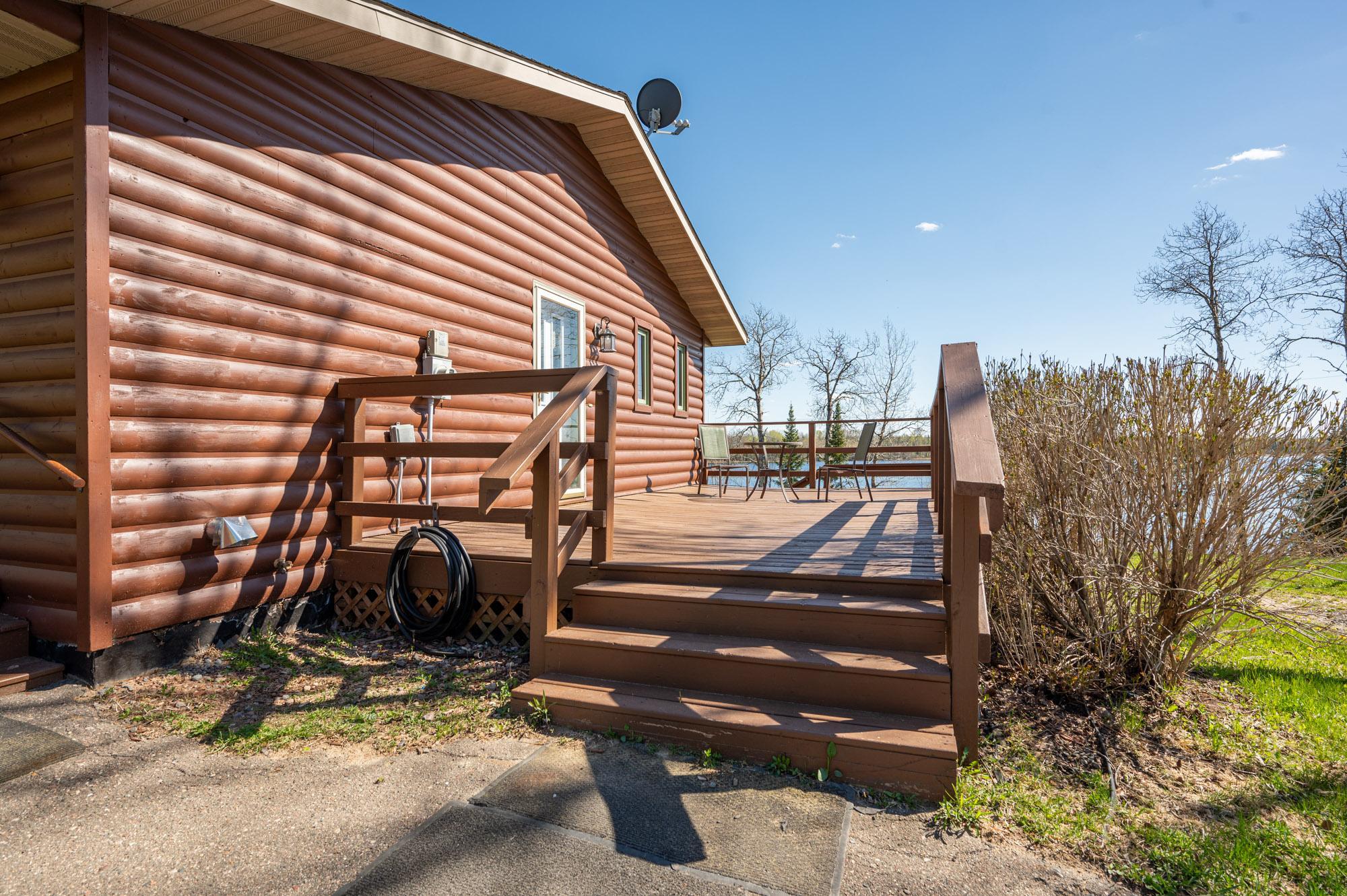 2008 single family home for sale at 27162 County Road 16 in Hibbing, MN — 2 bed, 3 bath (photo 9 of 50)