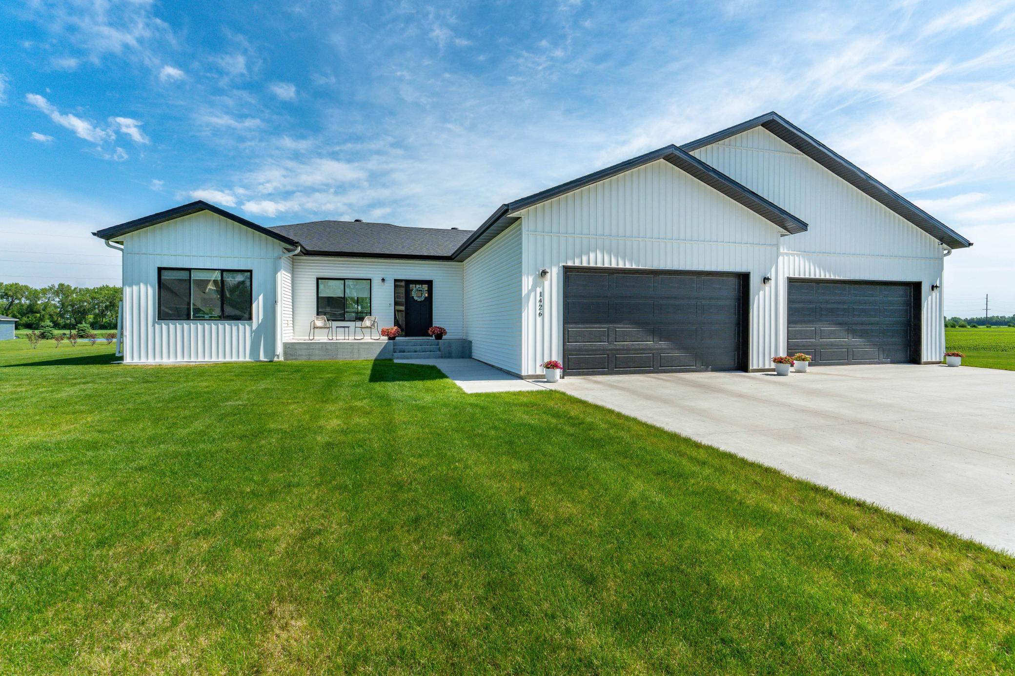 1426 SUMMERWOOD Trail W, Dilworth MN 56529 - Photo 6 of 74