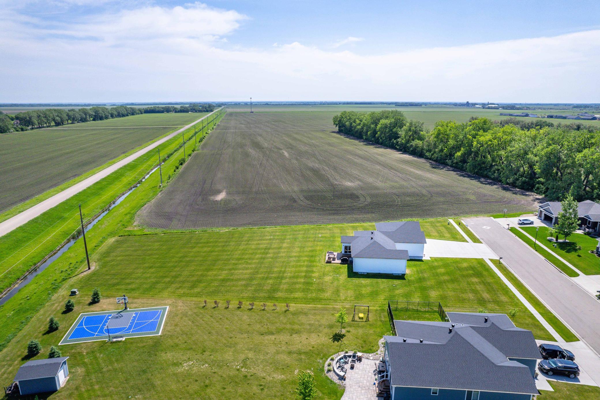 1426 SUMMERWOOD Trail W, Dilworth MN 56529 - Photo 73 of 74