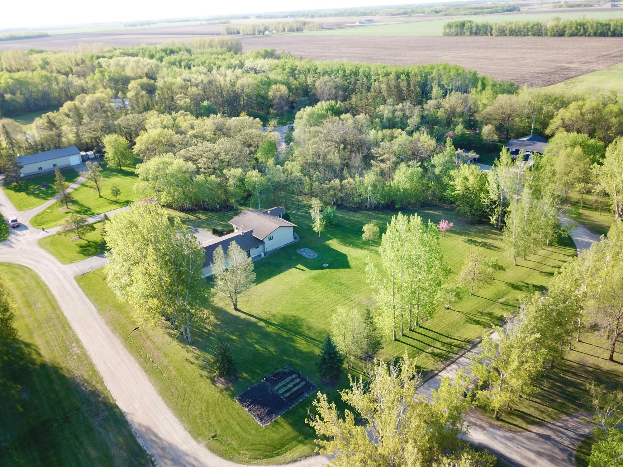 101 17th Avenue NE, Roseau MN 56751 - Photo 4 of 25