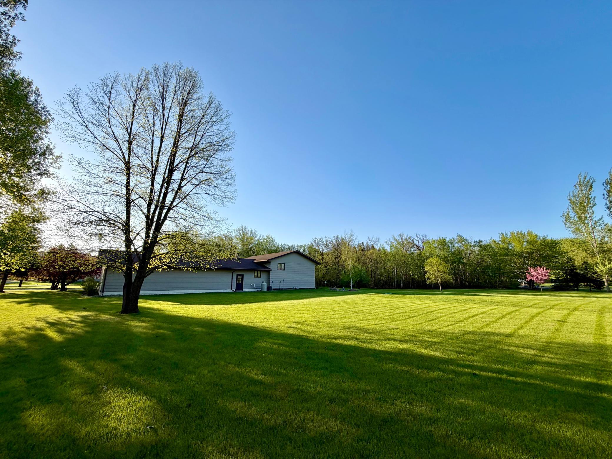 101 17th Avenue NE, Roseau MN 56751 - Photo 7 of 25