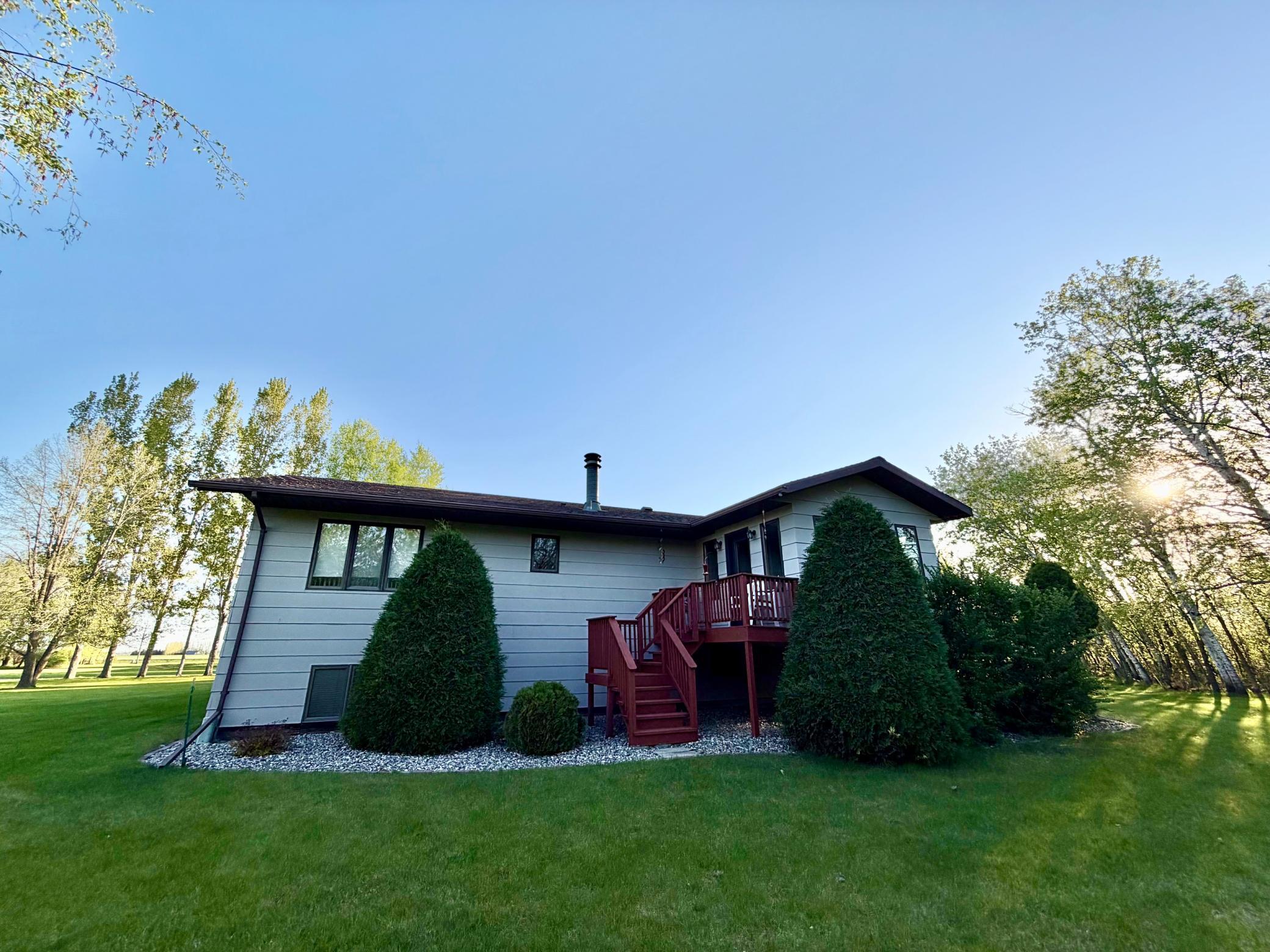 101 17th Avenue NE, Roseau MN 56751 - Photo 8 of 25