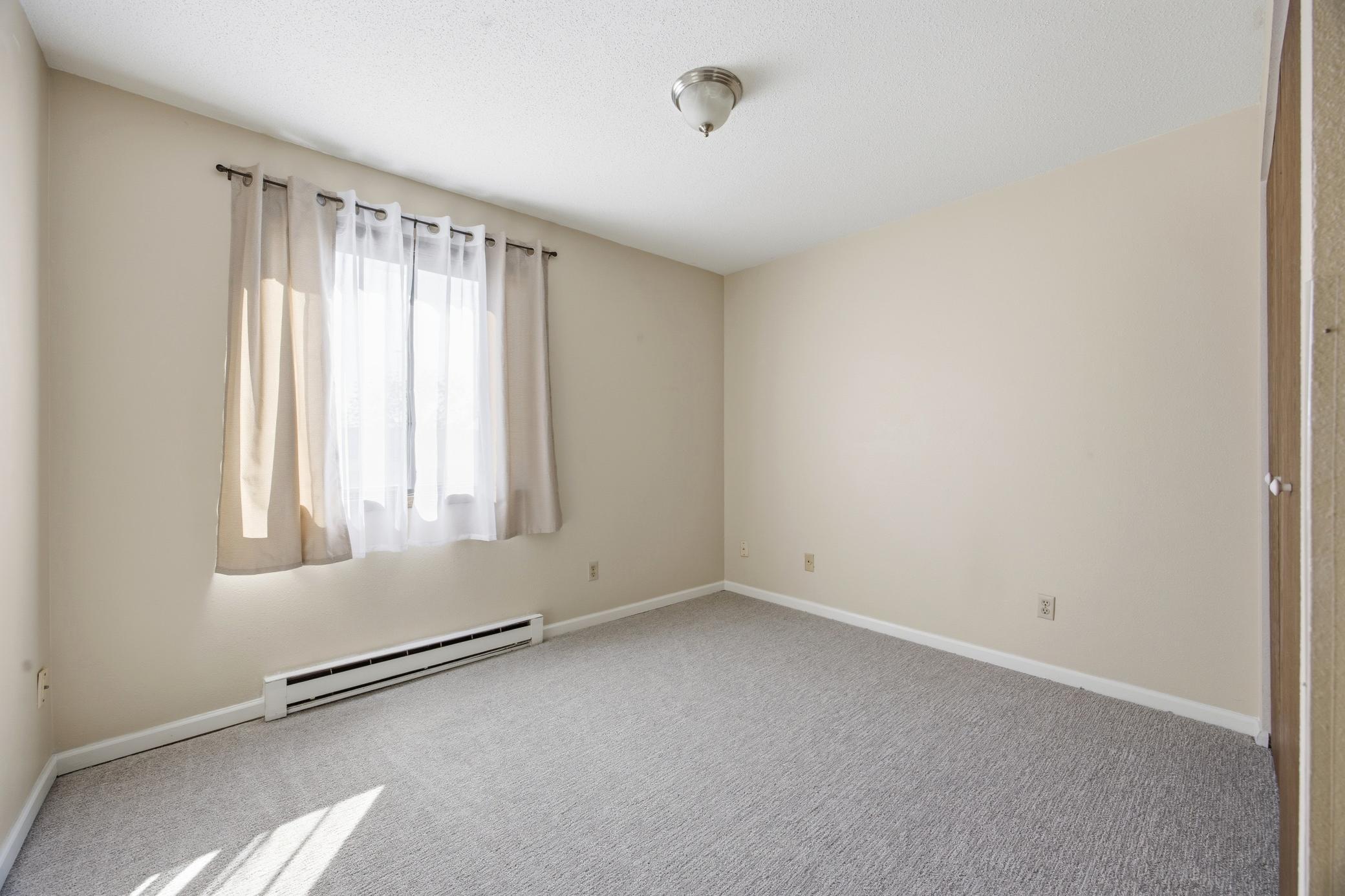 341 Prairiewood Circle S, Unit 208, Fargo ND 58103 - Photo 11 of 23