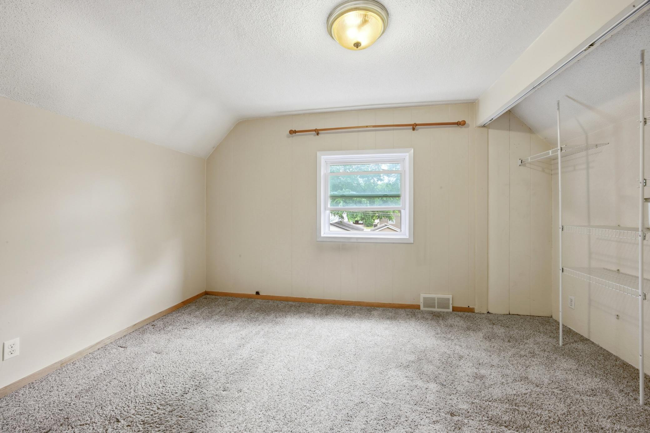 1306 18th Street S, Fargo ND 58103 - Photo 13 of 26