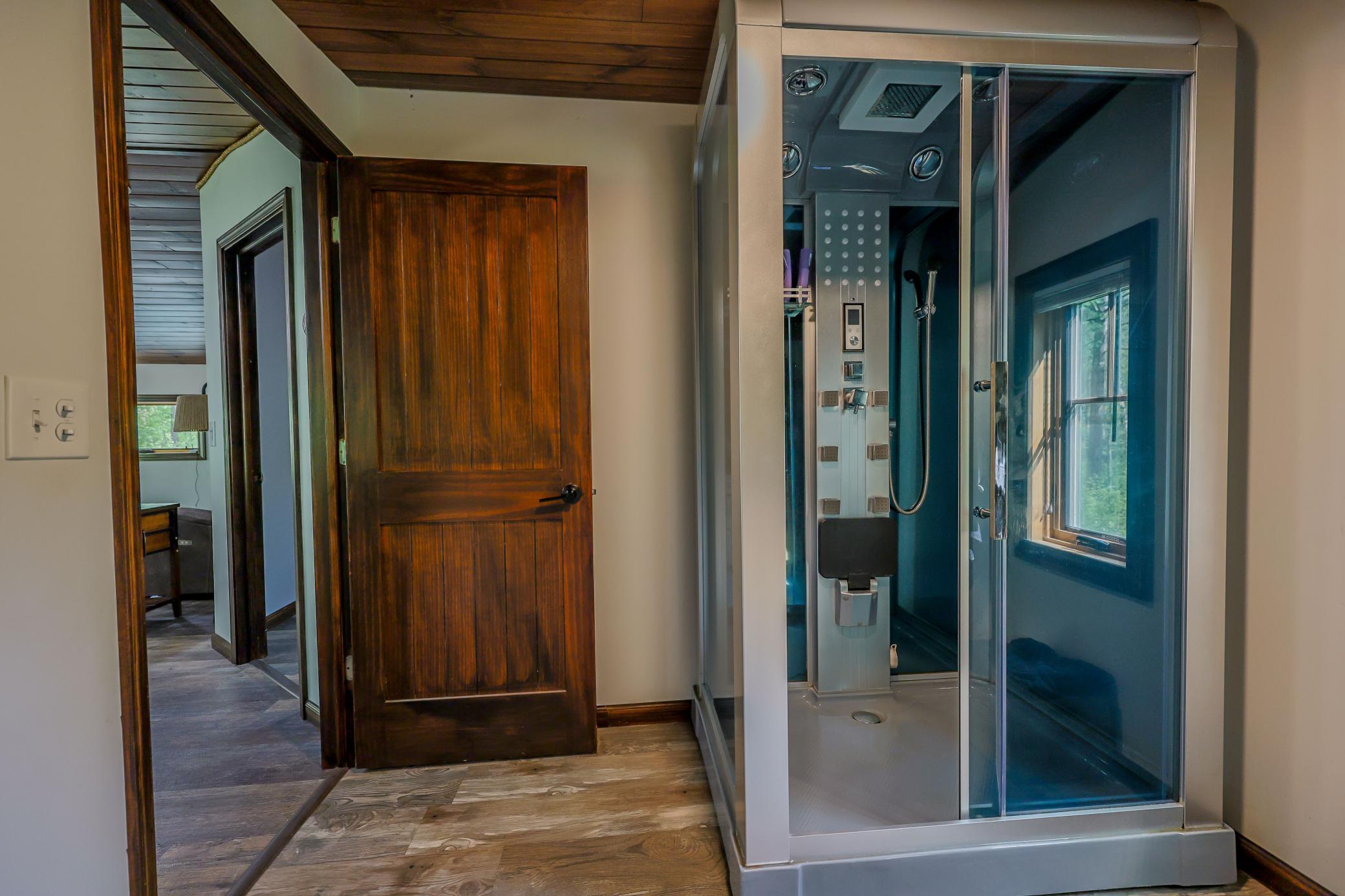 2020 single family home for sale at 19488 County Road 125 in Park Rapids, MN — 1 bed, 1 bath (photo 7 of 25)