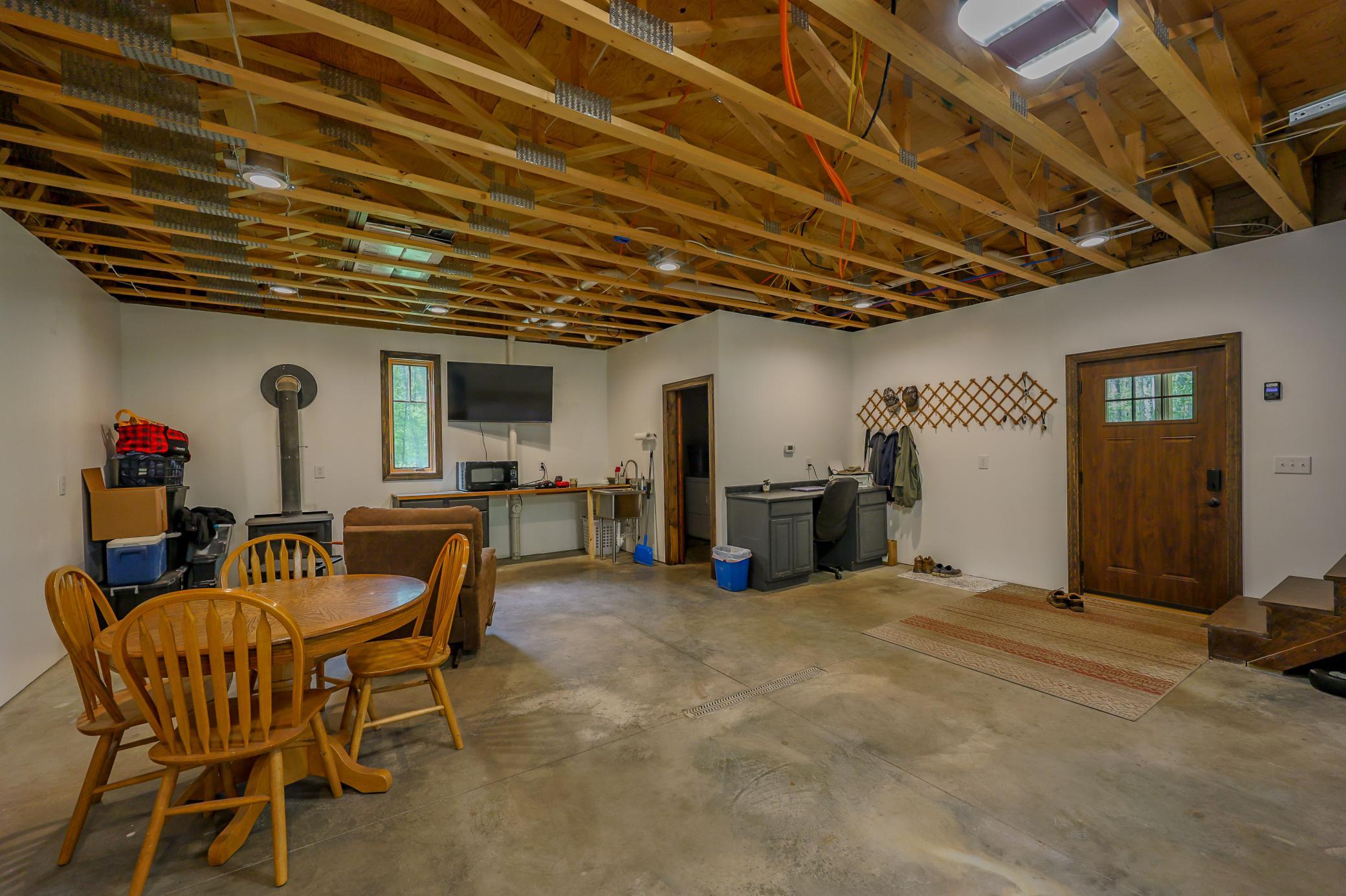 2020 single family home for sale at 19488 County Road 125 in Park Rapids, MN — 1 bed, 1 bath (photo 9 of 25)
