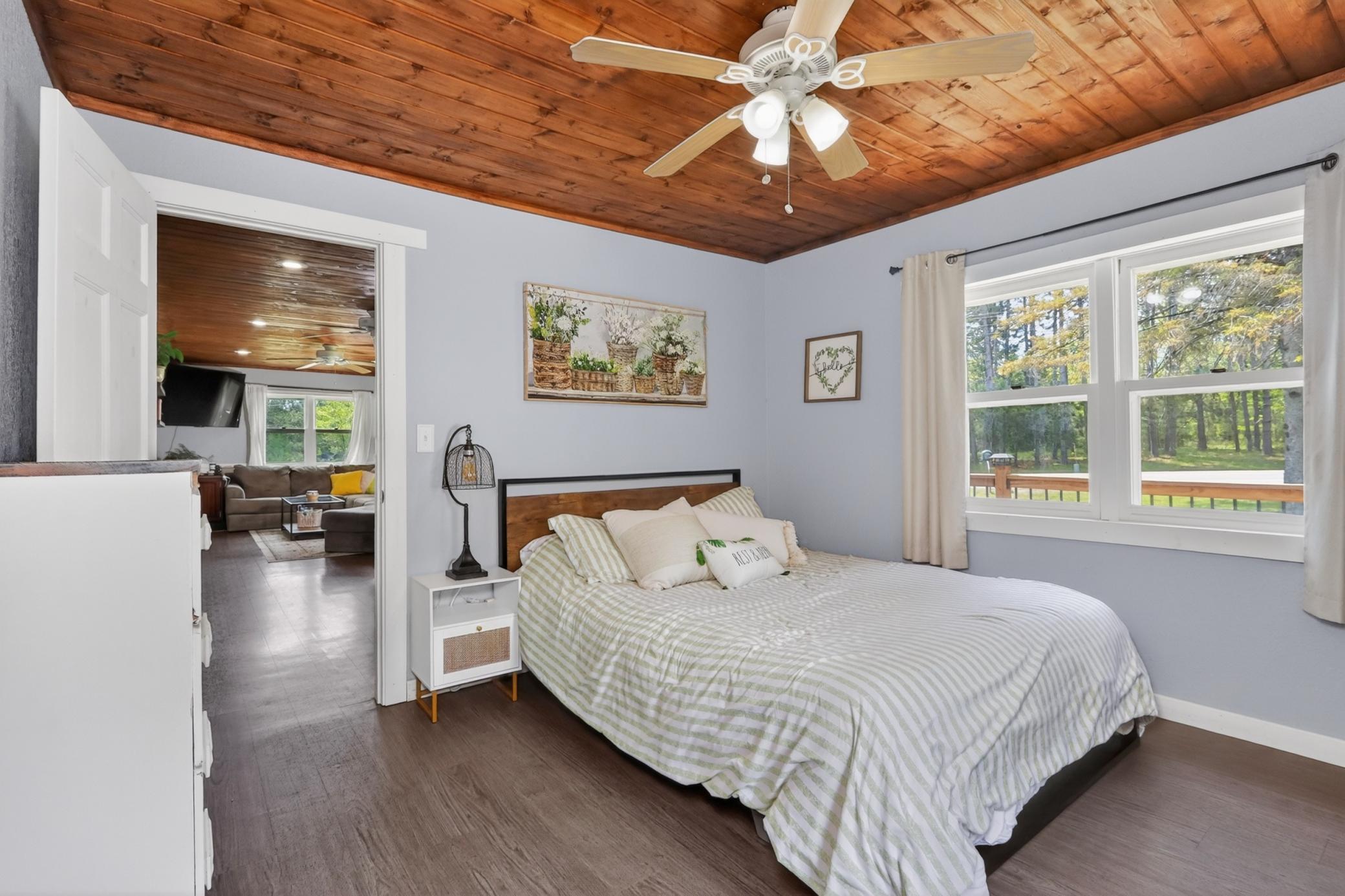 1952 single family home for sale at 21020 River Road in Grand Rapids, MN — 4 bed, 2 bath (photo 18 of 52)