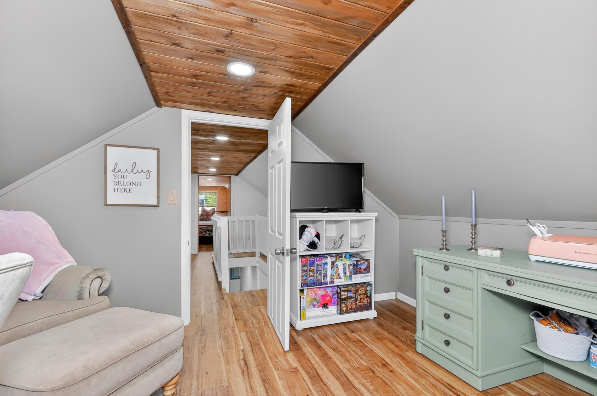 1952 single family home for sale at 21020 River Road in Grand Rapids, MN — 4 bed, 2 bath (photo 23 of 52)