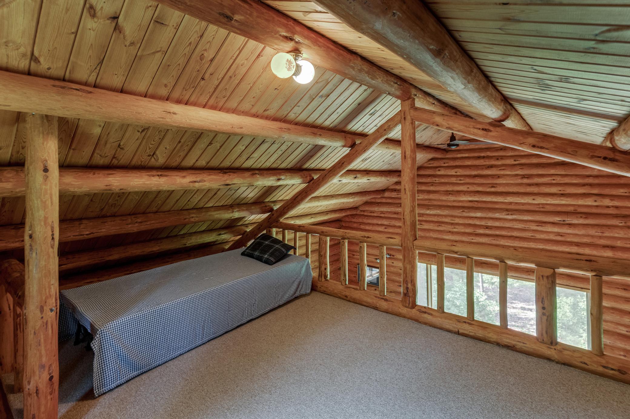 1985 single family home for sale at 5033 Barnum Road NW in Hackensack, MN — 1 bed, 1 bath (photo 14 of 30)