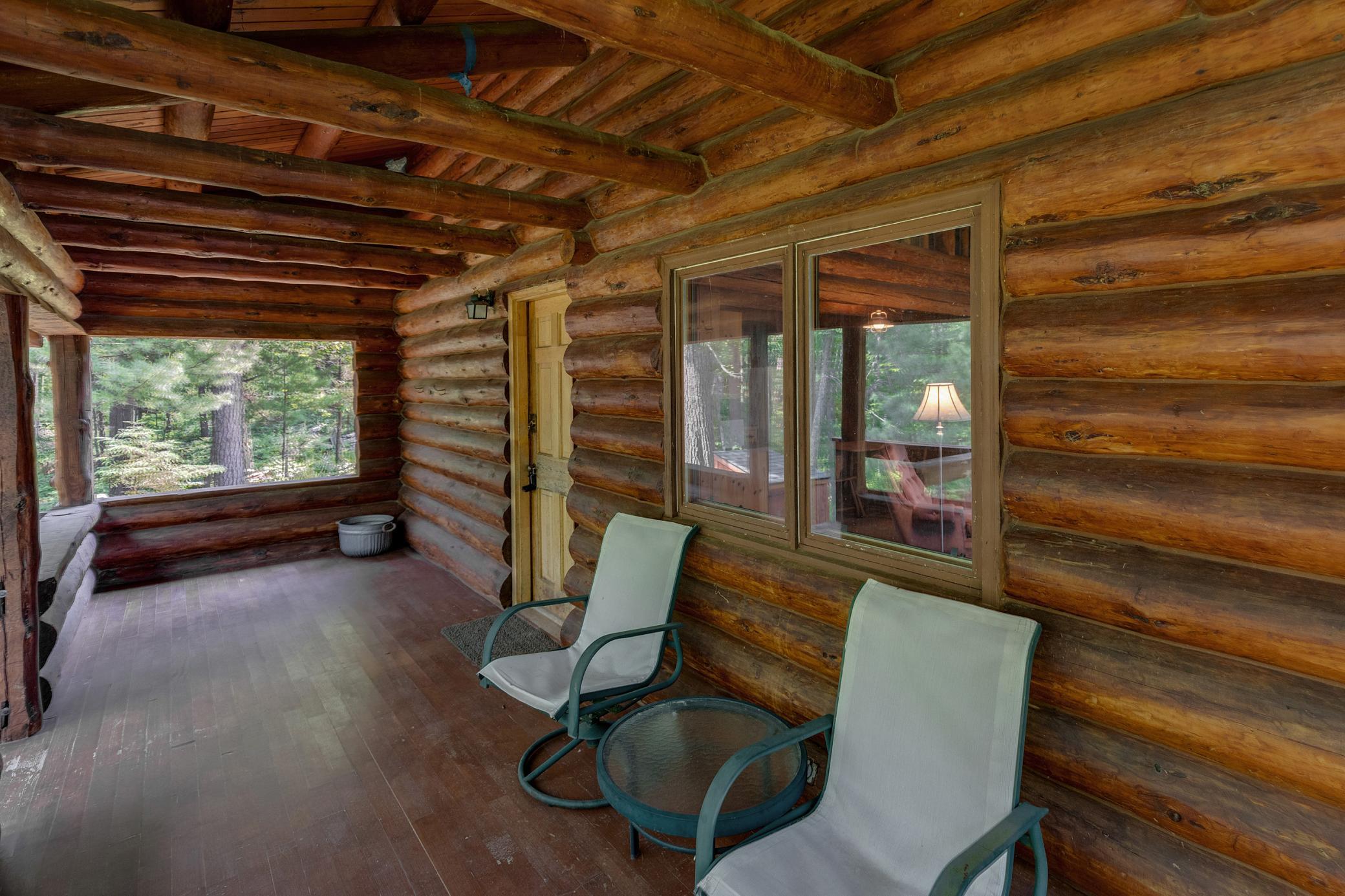 1985 single family home for sale at 5033 Barnum Road NW in Hackensack, MN — 1 bed, 1 bath (photo 6 of 30)