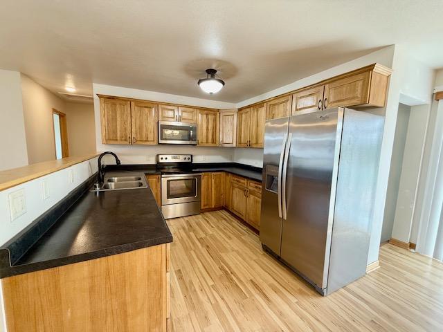 2017 single family home for sale at 822 9th Avenue SW in Perham, MN — 4 bed, 2 bath (photo 6 of 26)