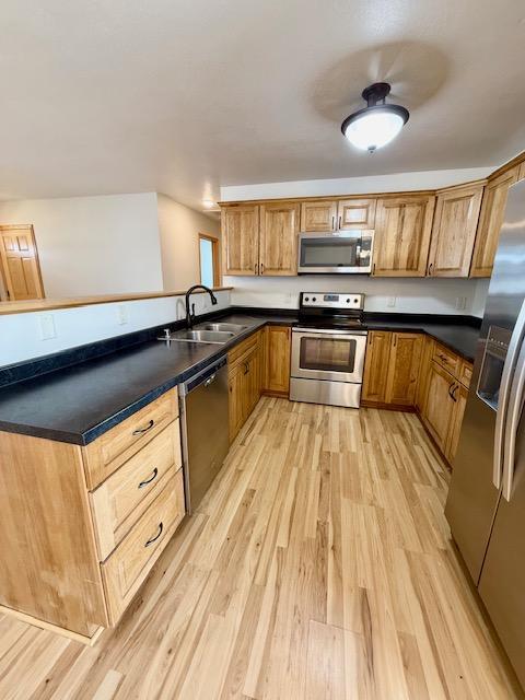 2017 single family home for sale at 822 9th Avenue SW in Perham, MN — 4 bed, 2 bath (photo 7 of 26)