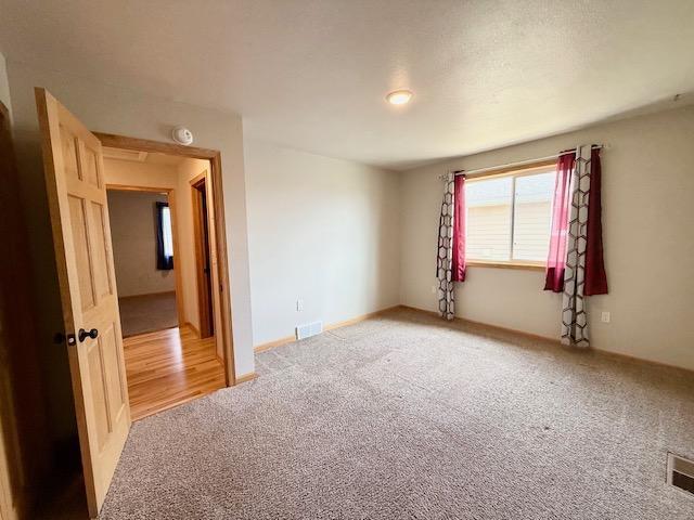 2017 single family home for sale at 822 9th Avenue SW in Perham, MN — 4 bed, 2 bath (photo 8 of 26)