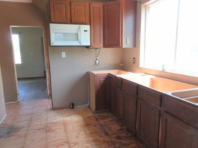 203 4th Street SW, Hillsboro ND 58045 - Photo 26 of 31