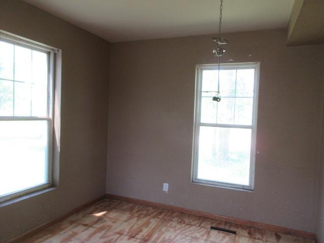203 4th Street SW, Hillsboro ND 58045 - Photo 28 of 31