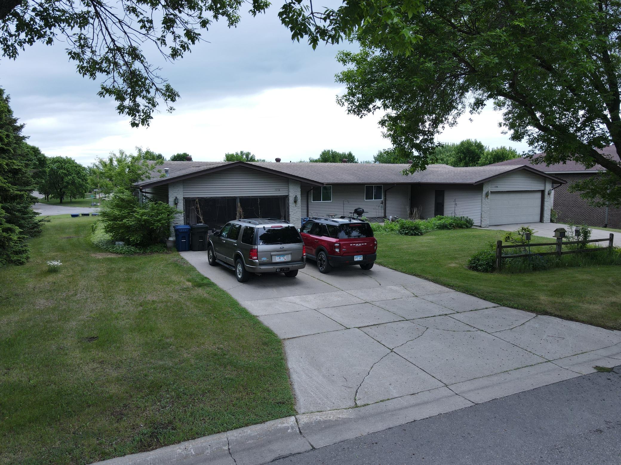 1983 home for sale at 1710 N Park Street in Fergus Falls, MN — 8 bed, 4 bath (photo 2 of 20)