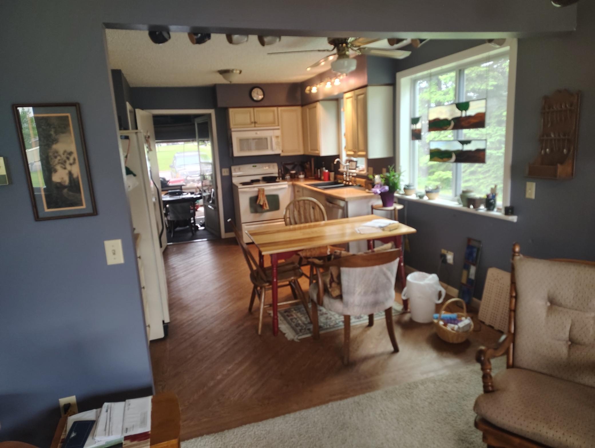 1983 home for sale at 1710 N Park Street in Fergus Falls, MN — 8 bed, 4 bath (photo 15 of 20)