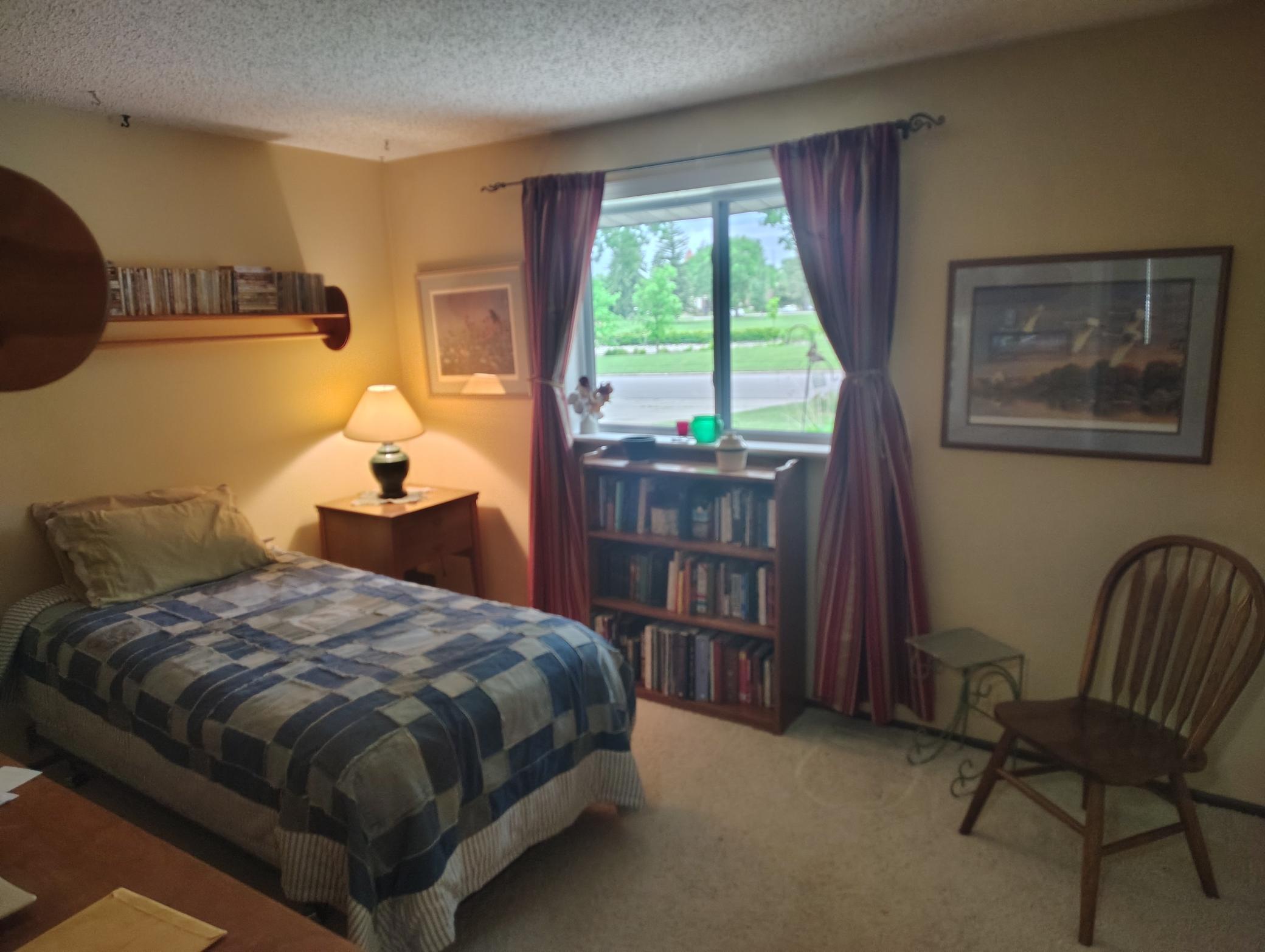 1983 home for sale at 1710 N Park Street in Fergus Falls, MN — 8 bed, 4 bath (photo 10 of 20)