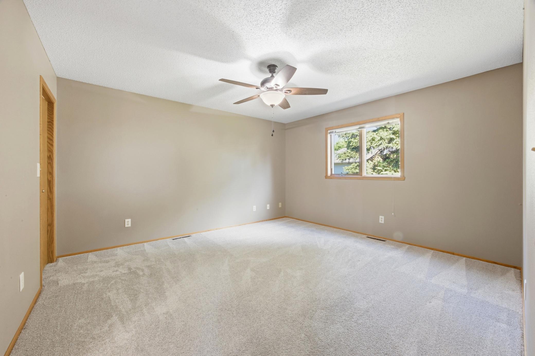 603 34th Avenue S, Moorhead MN 56560 - Photo 12 of 28
