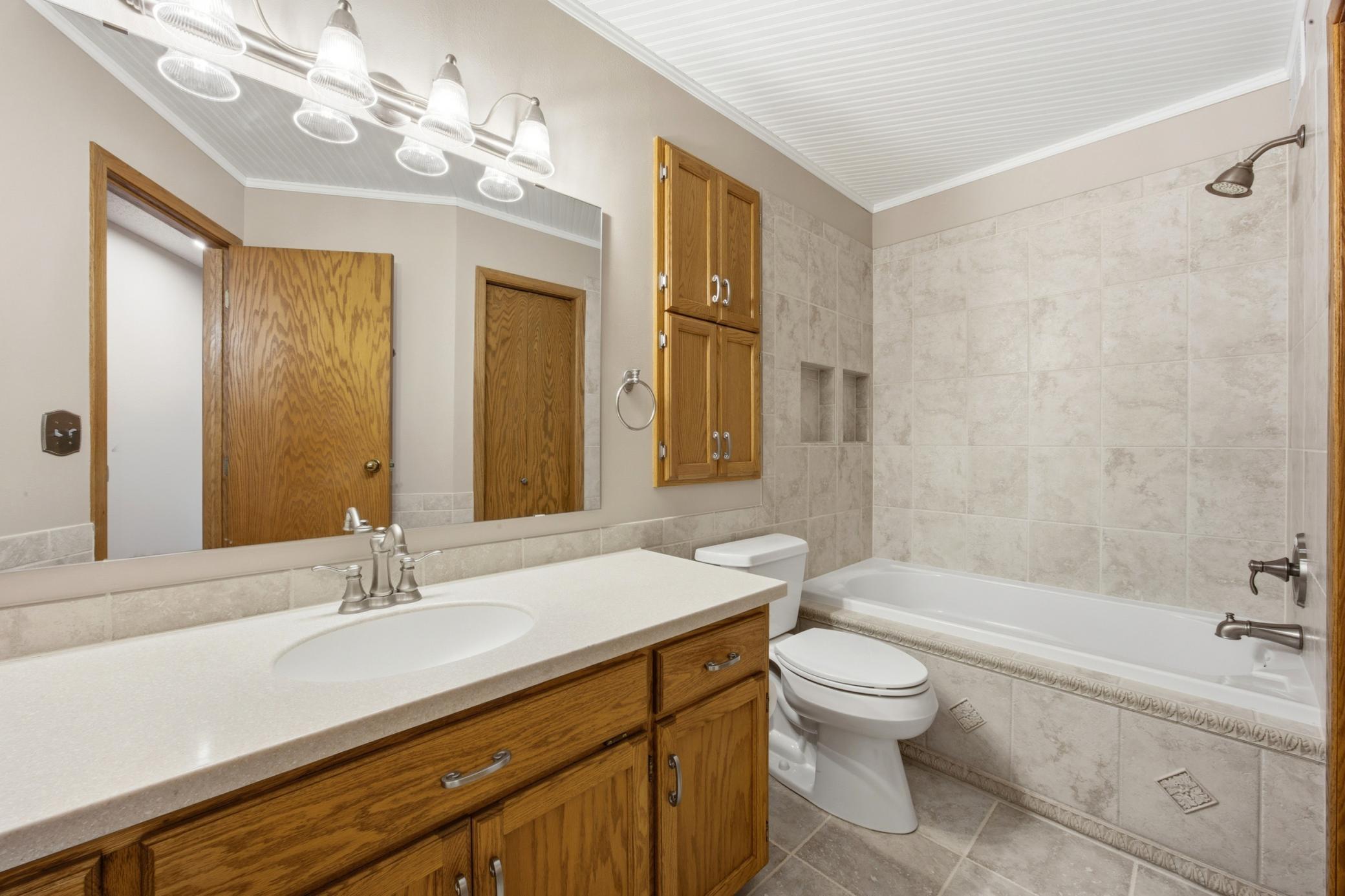 603 34th Avenue S, Moorhead MN 56560 - Photo 18 of 28