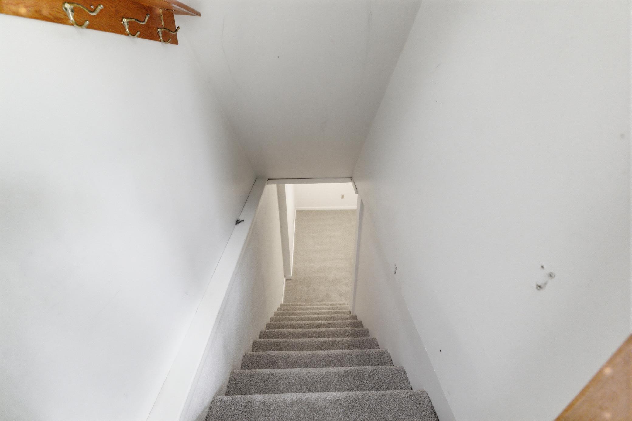 1960 single family home for sale at 2934 10th Street N in Fargo, ND — 4 bed, 2 bath (photo 32 of 53)