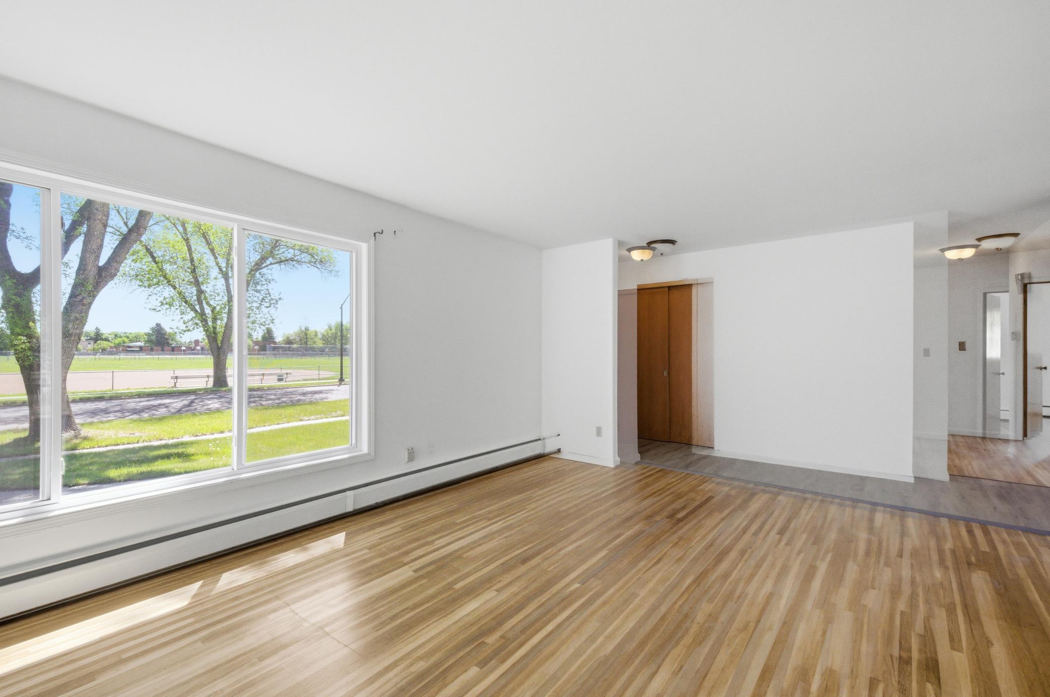 1960 single family home for sale at 2934 10th Street N in Fargo, ND — 4 bed, 2 bath (photo 9 of 53)