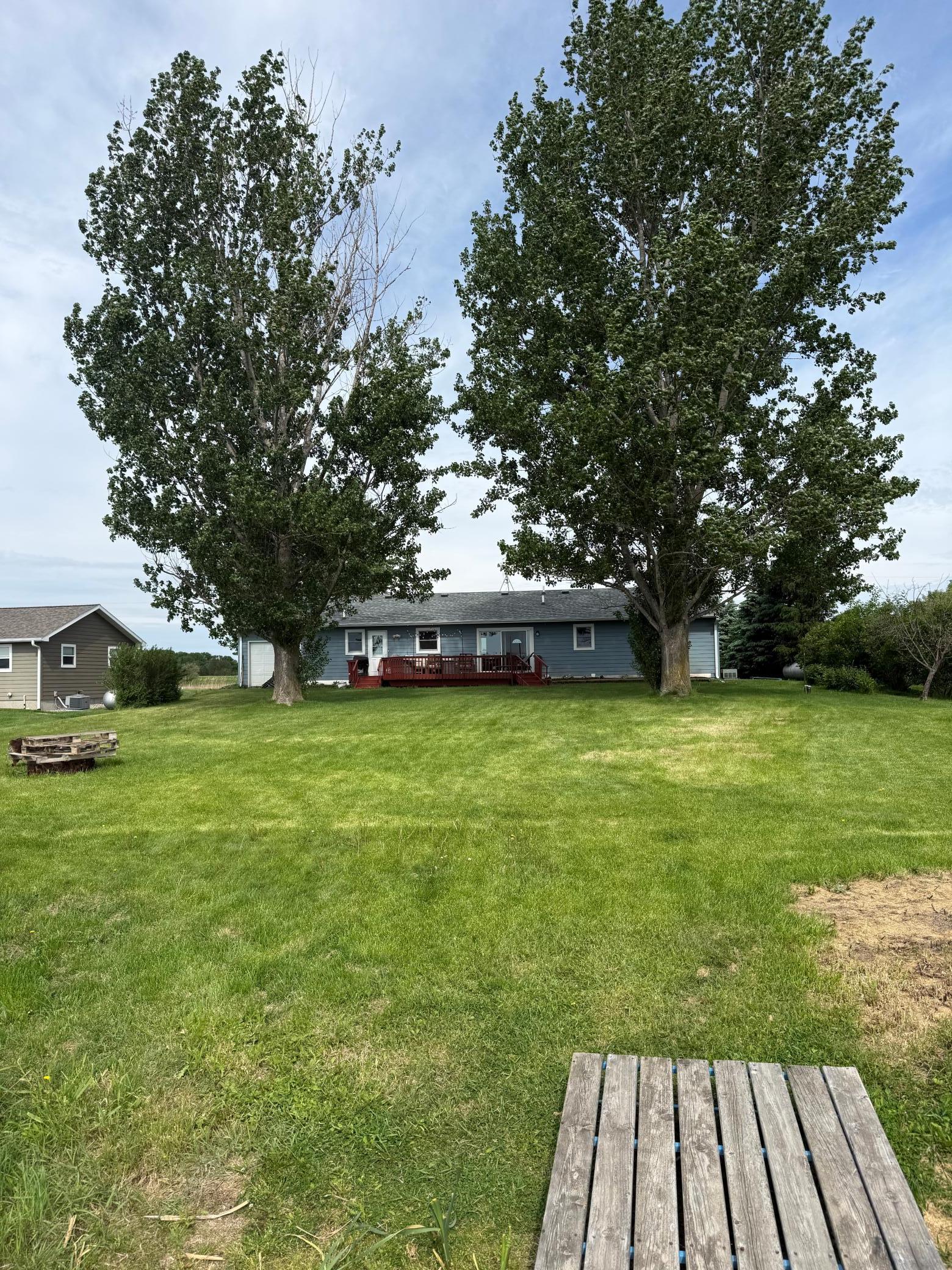 1998 single family home for sale at 21054 Eagle Drive in Osakis, MN — 3 bed, 2 bath (photo 5 of 37)