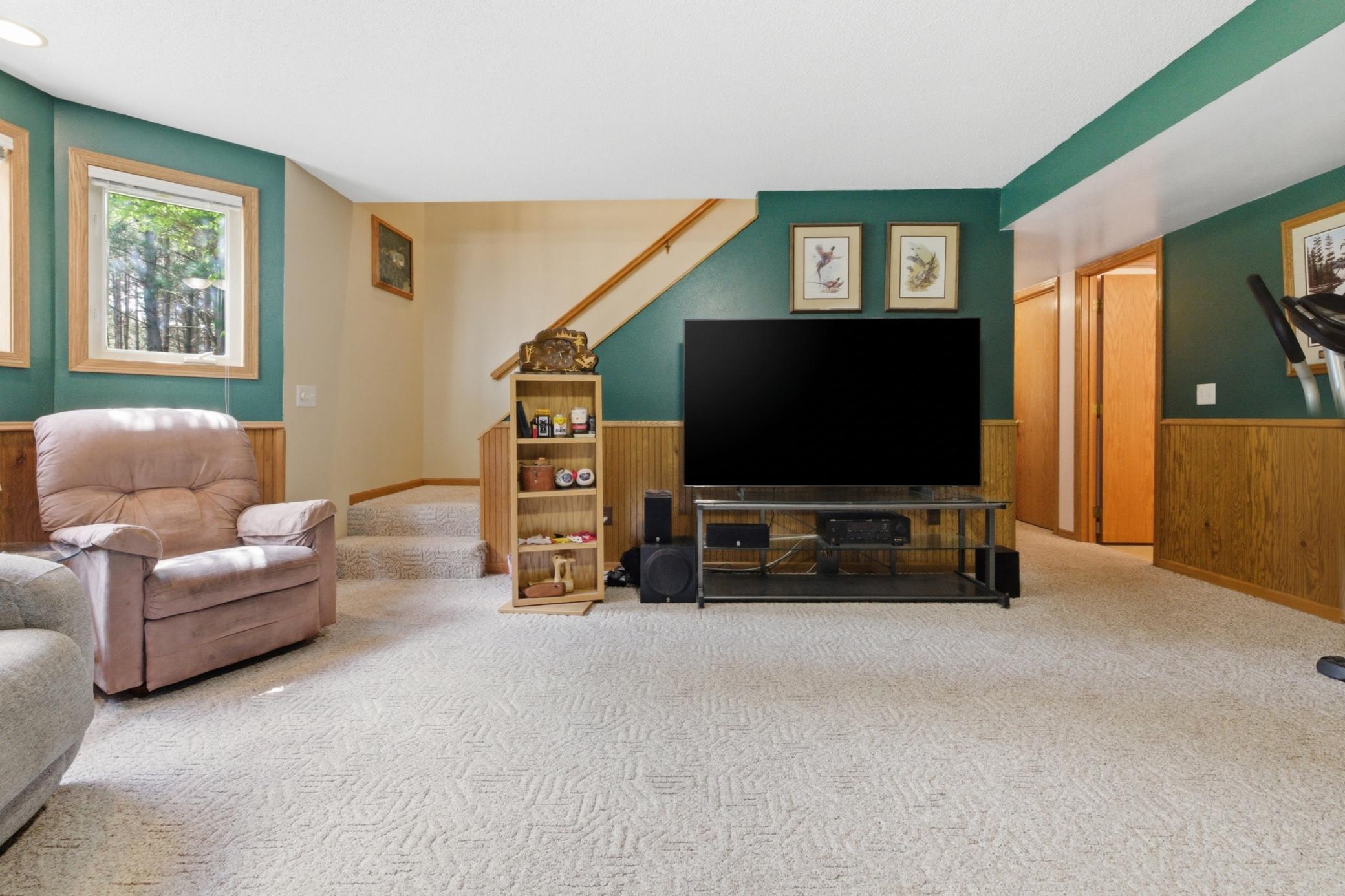 2000 single family home for sale at 1552 Harrison Drive SW in Brainerd, MN — 4 bed, 3 bath (photo 18 of 38)