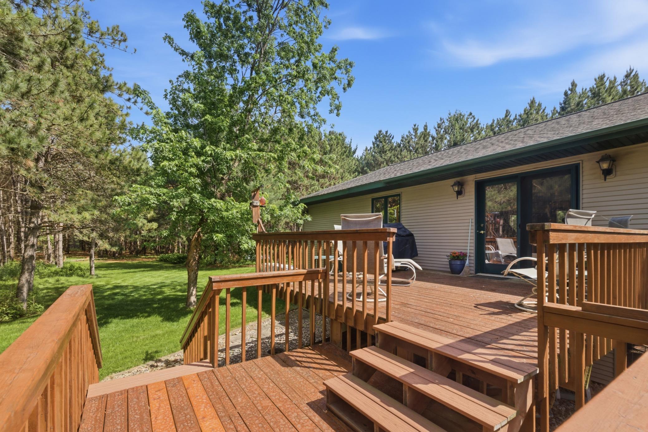 2000 single family home for sale at 1552 Harrison Drive SW in Brainerd, MN — 4 bed, 3 bath (photo 35 of 38)