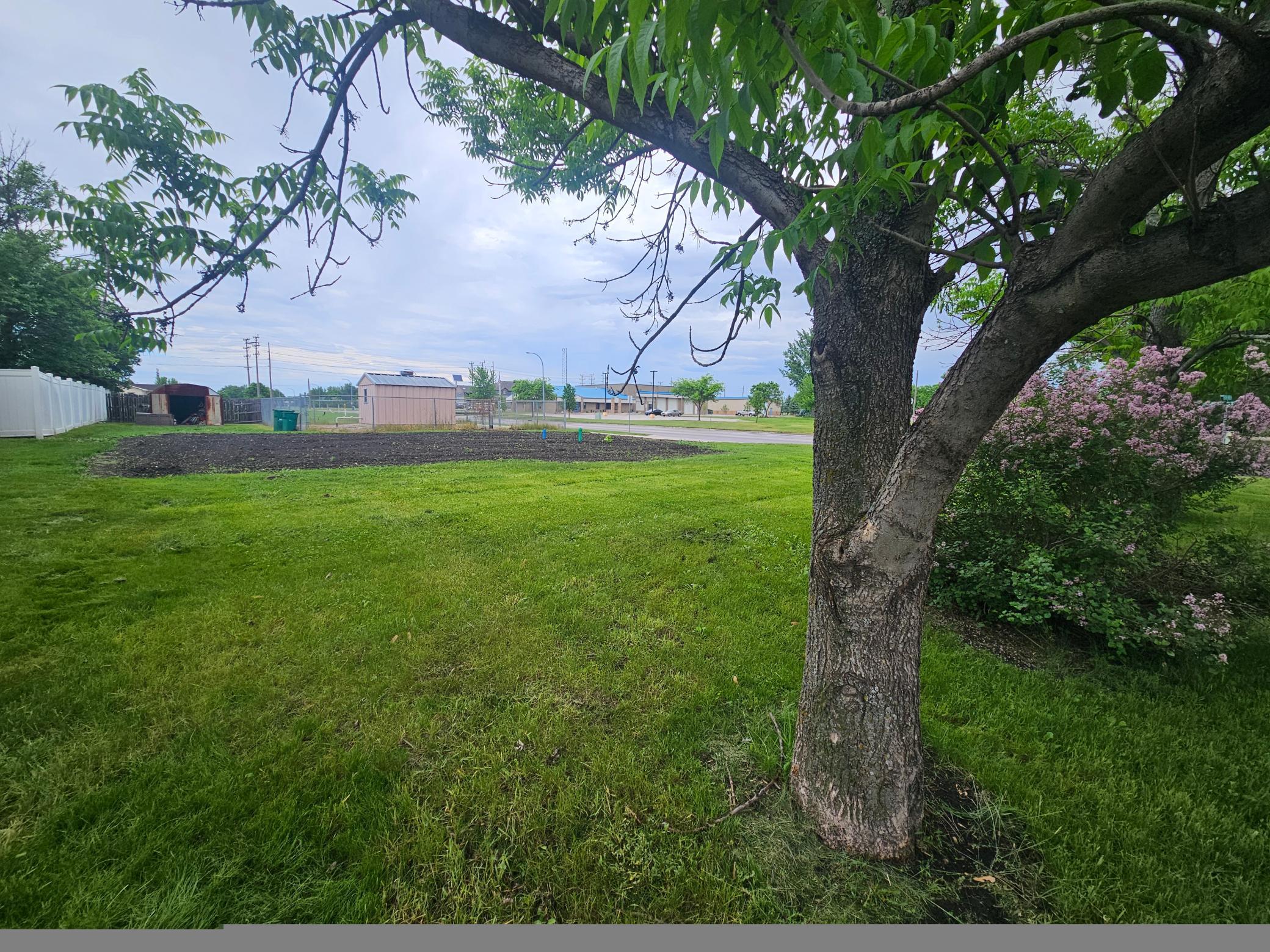 1801 4th Street N, Wahpeton ND 58075 - Photo 3 of 3