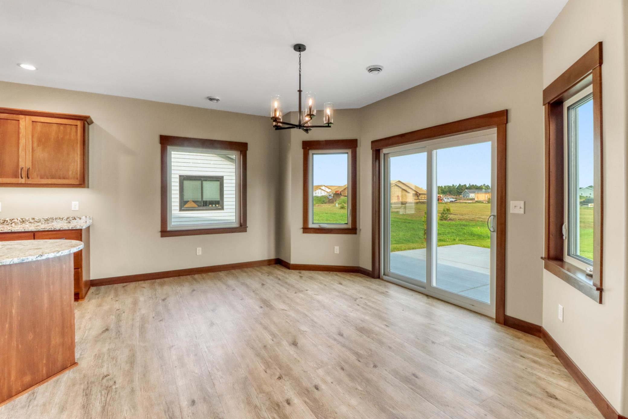 2023 twin home for sale at 830 Lake Forest Circle in Detroit Lakes, MN — 2 bed, 2 bath (photo 15 of 43)