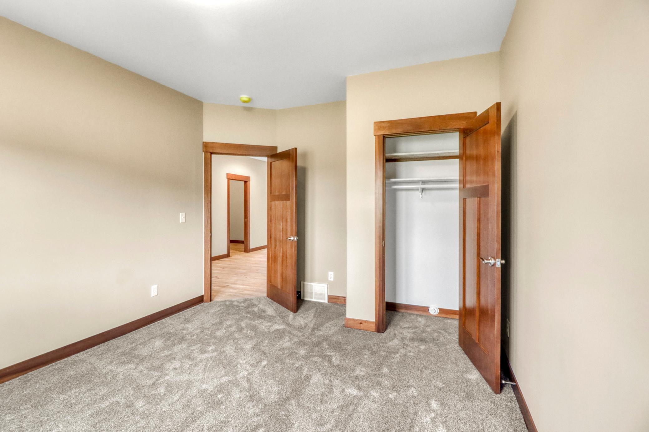 2023 twin home for sale at 830 Lake Forest Circle in Detroit Lakes, MN — 2 bed, 2 bath (photo 26 of 43)
