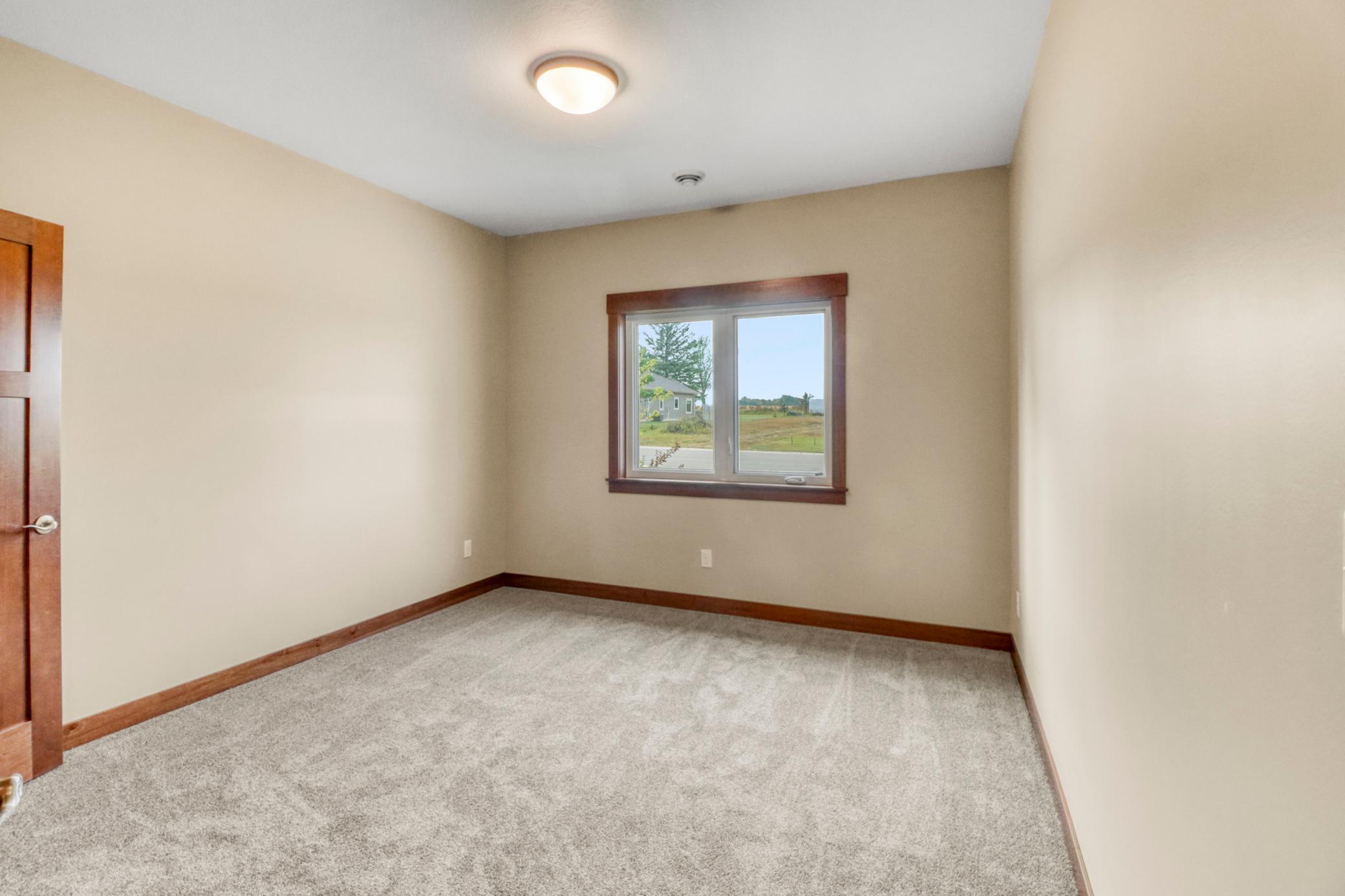2023 twin home for sale at 830 Lake Forest Circle in Detroit Lakes, MN — 2 bed, 2 bath (photo 28 of 43)