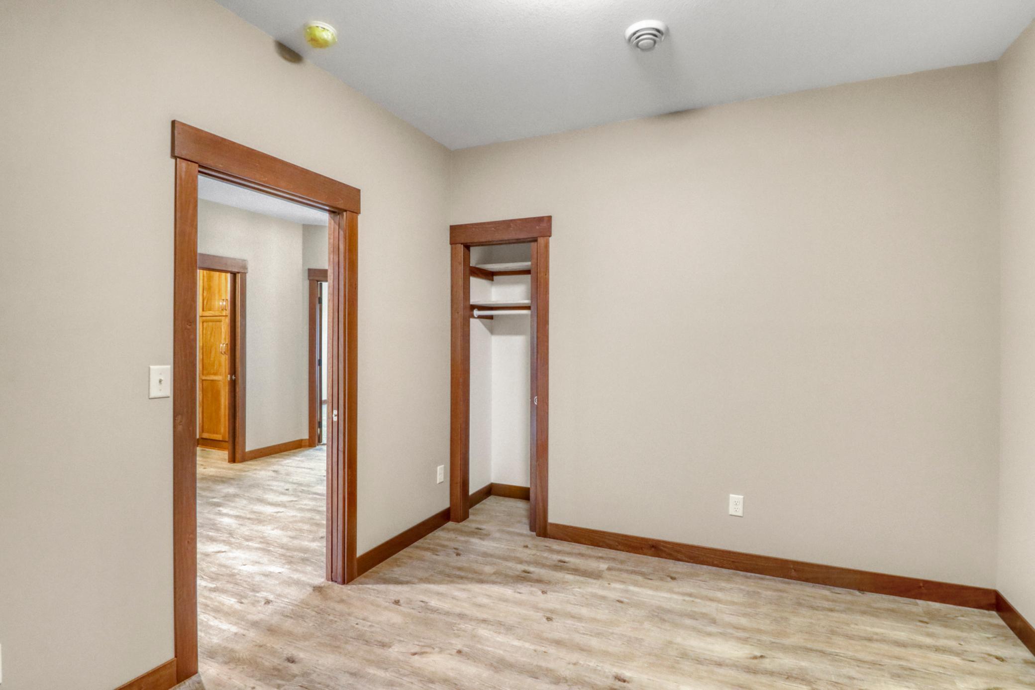 2023 twin home for sale at 830 Lake Forest Circle in Detroit Lakes, MN — 2 bed, 2 bath (photo 31 of 43)