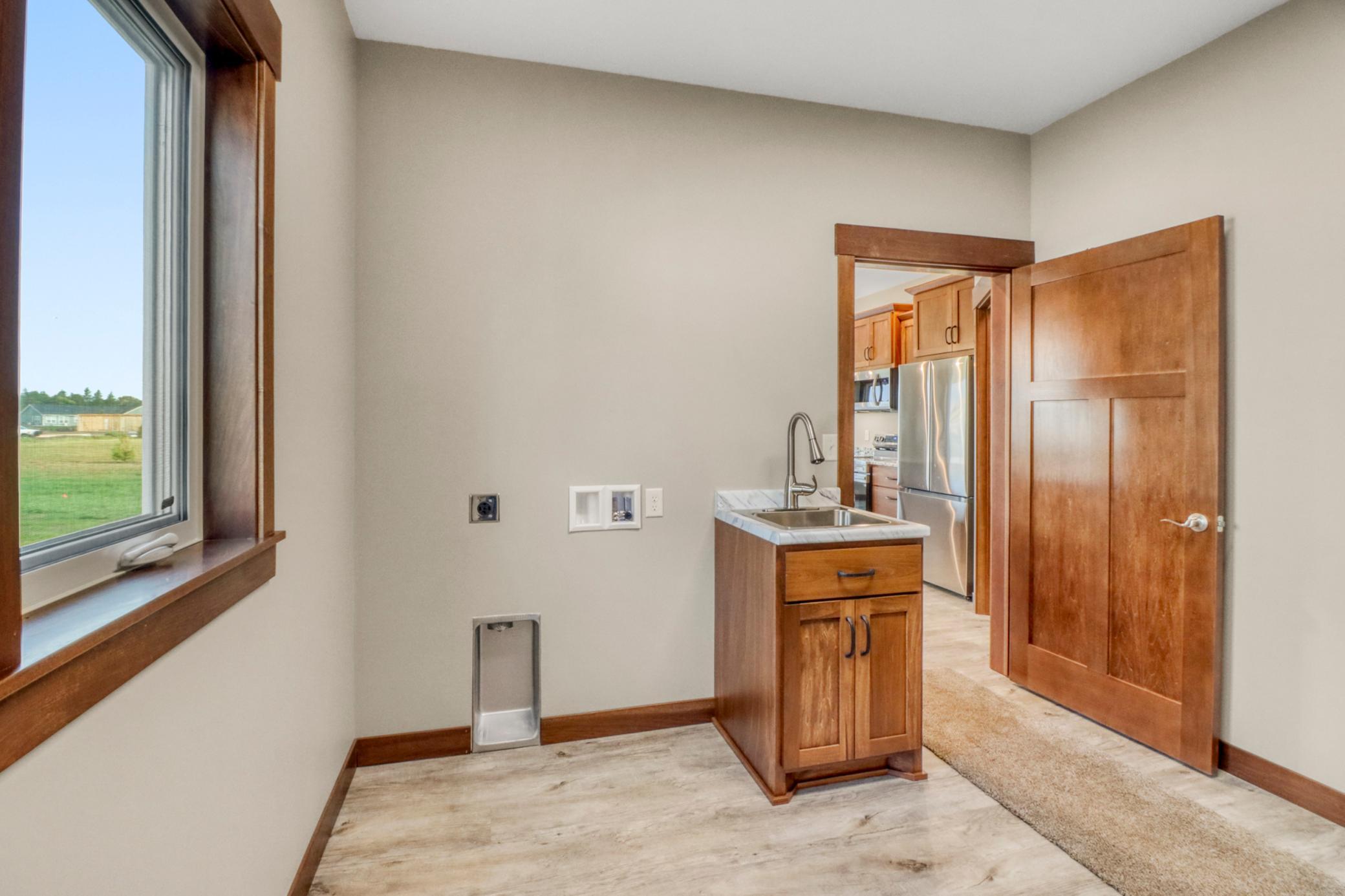 2023 twin home for sale at 830 Lake Forest Circle in Detroit Lakes, MN — 2 bed, 2 bath (photo 41 of 43)