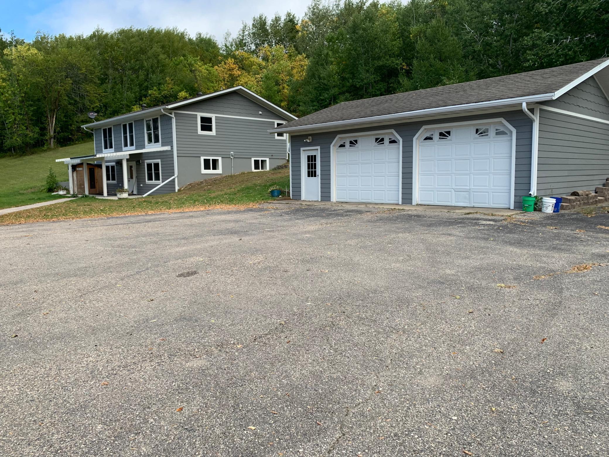 1979 single family home for sale at 17671 County Highway 11 in Audubon, MN — 3 bed, 2 bath (photo 2 of 19)