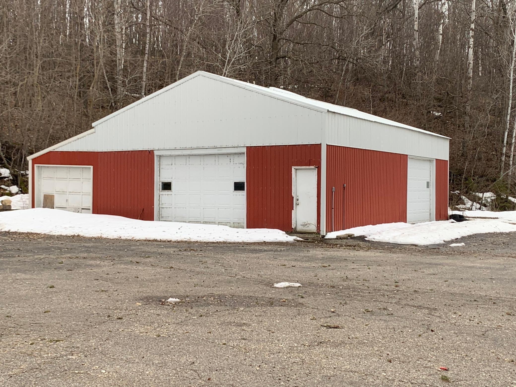 1979 single family home for sale at 17671 County Highway 11 in Audubon, MN — 3 bed, 2 bath (photo 18 of 19)