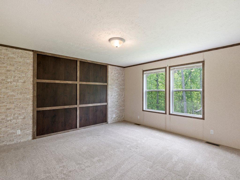 2020 single family home for sale at 22668 299th Avenue in Akeley, MN — 4 bed, 2 bath (photo 8 of 36)