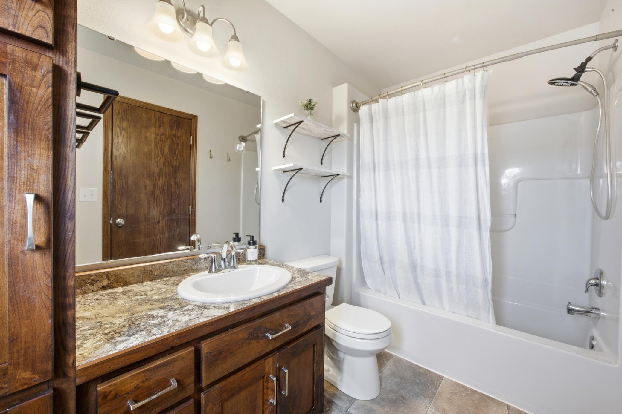 4419 17th Street S, Moorhead MN 56560 - Photo 23 of 35