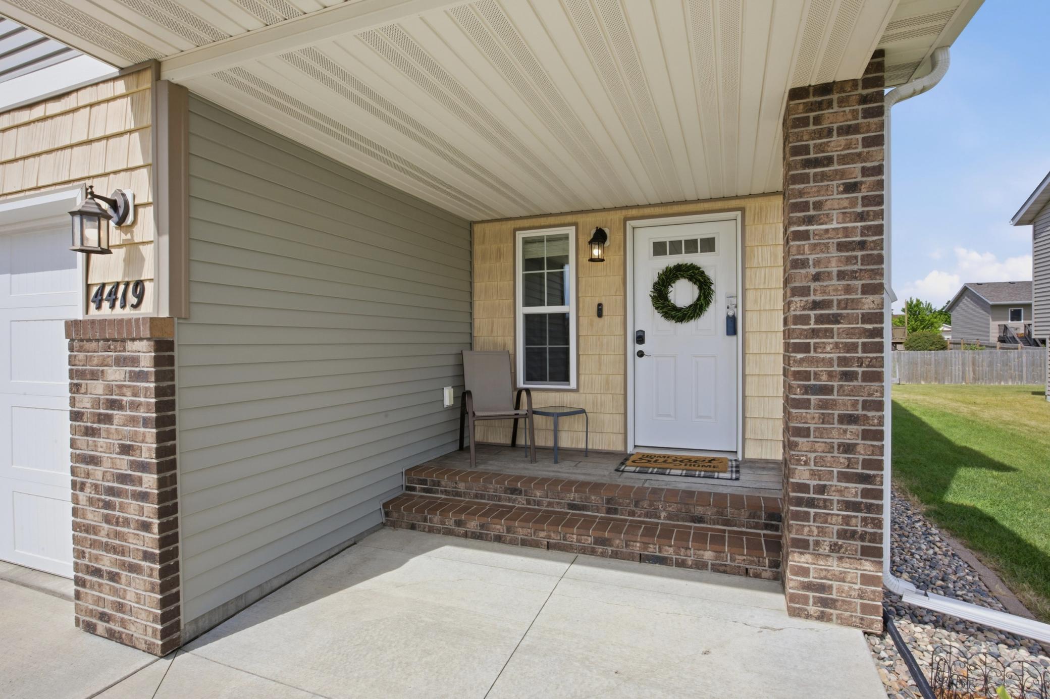 4419 17th Street S, Moorhead MN 56560 - Photo 10 of 35