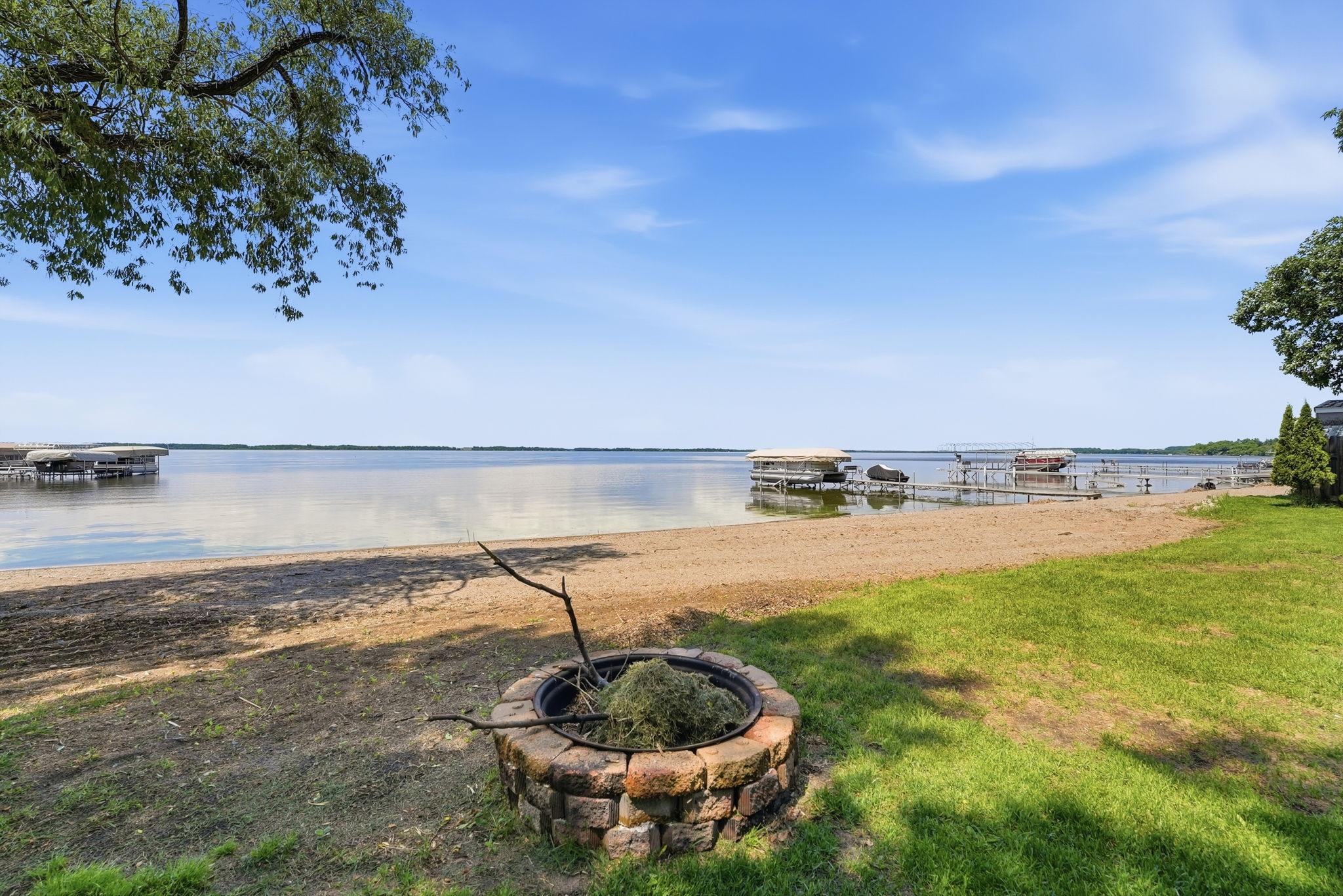 1999 single family home for sale at 2617 Lake Street E in Osakis, MN — 2 bed, 2 bath (photo 35 of 41)