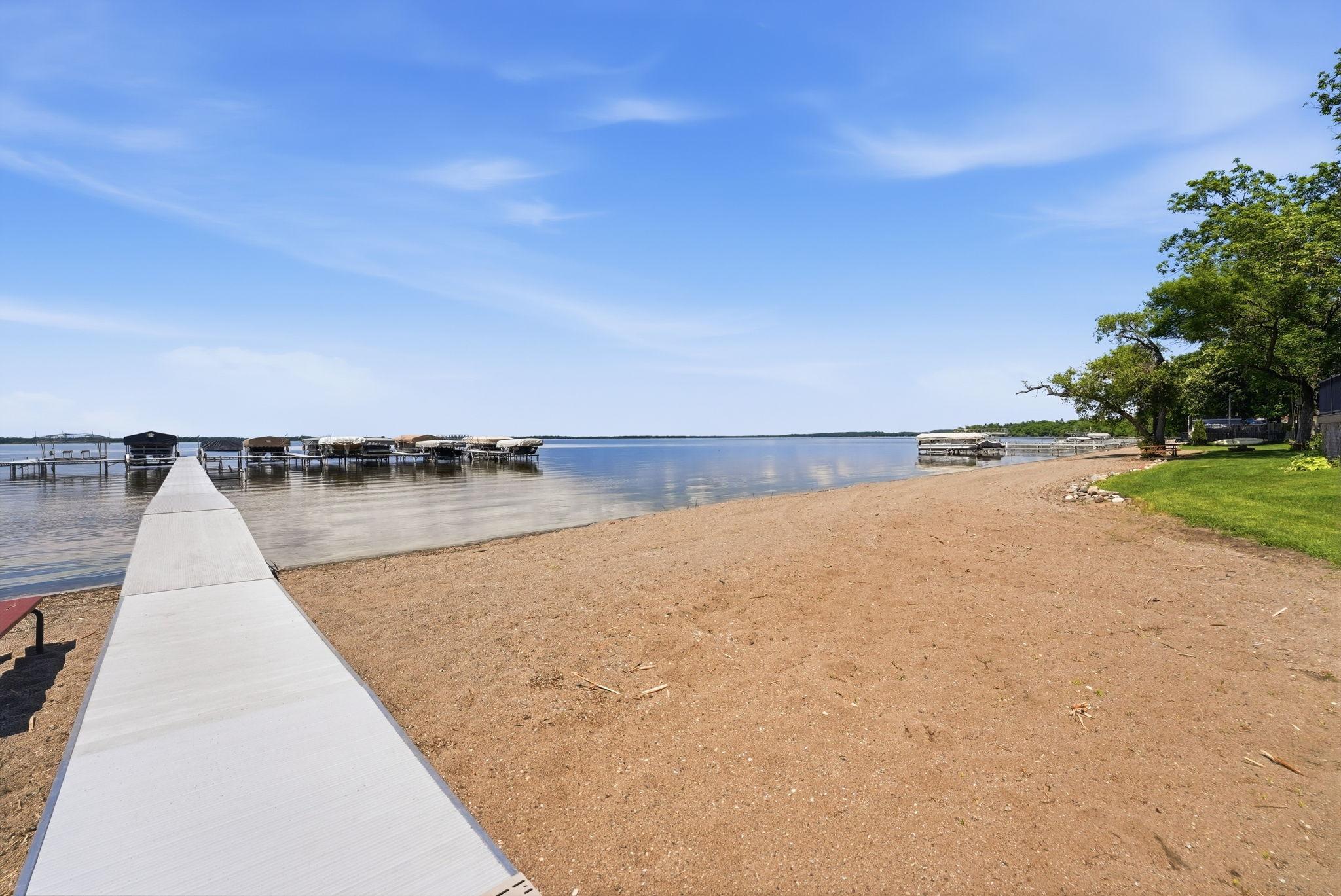 1999 single family home for sale at 2617 Lake Street E in Osakis, MN — 2 bed, 2 bath (photo 39 of 41)