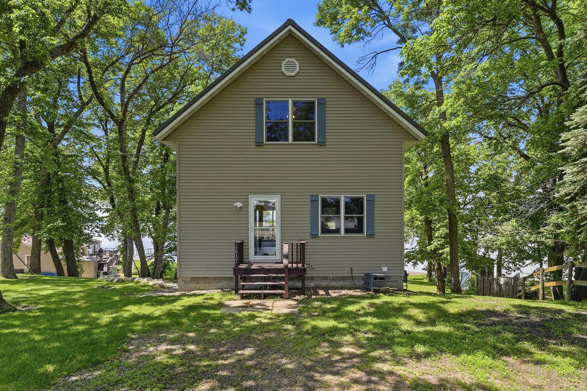 1999 single family home for sale at 2617 Lake Street E in Osakis, MN — 2 bed, 2 bath (photo 7 of 41)