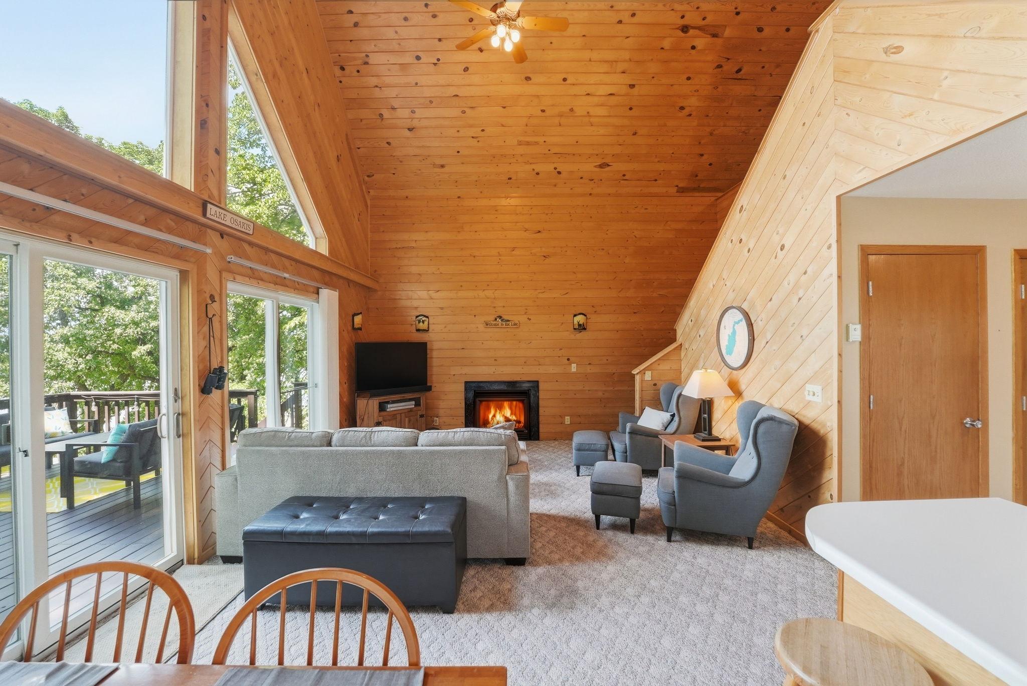 1999 single family home for sale at 2617 Lake Street E in Osakis, MN — 2 bed, 2 bath (photo 10 of 41)