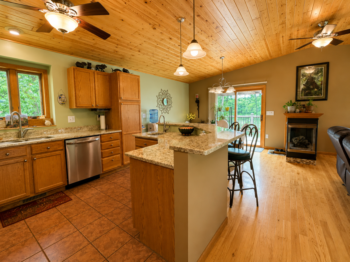 2006 single family home for sale at 44817 State Hwy 210 in Vining, MN — 4 bed, 3 bath (photo 10 of 48)