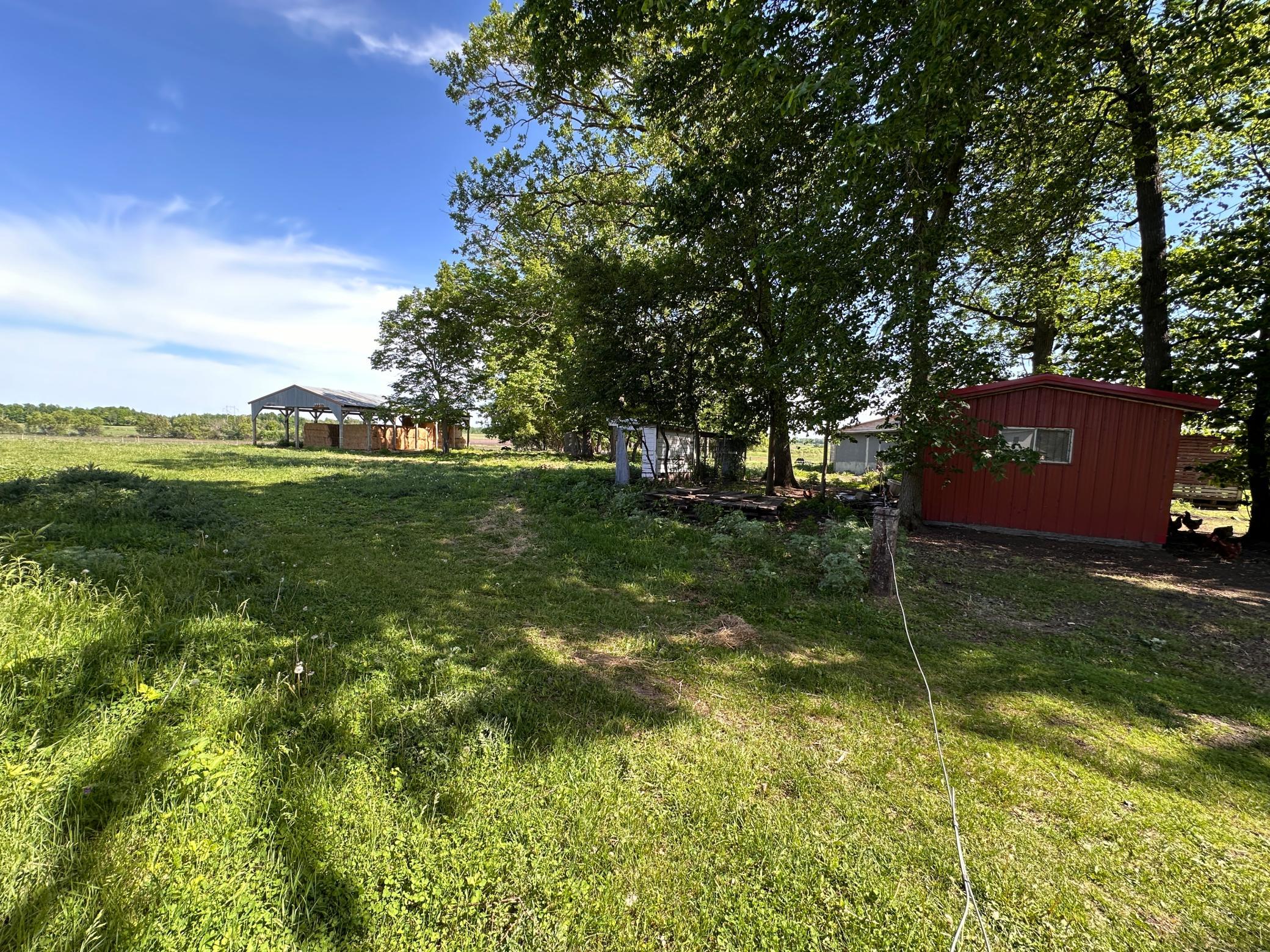 2001 single family home for sale at 27858 570th Avenue in Deer Creek, MN — 6 bed, 1 bath (photo 28 of 35)