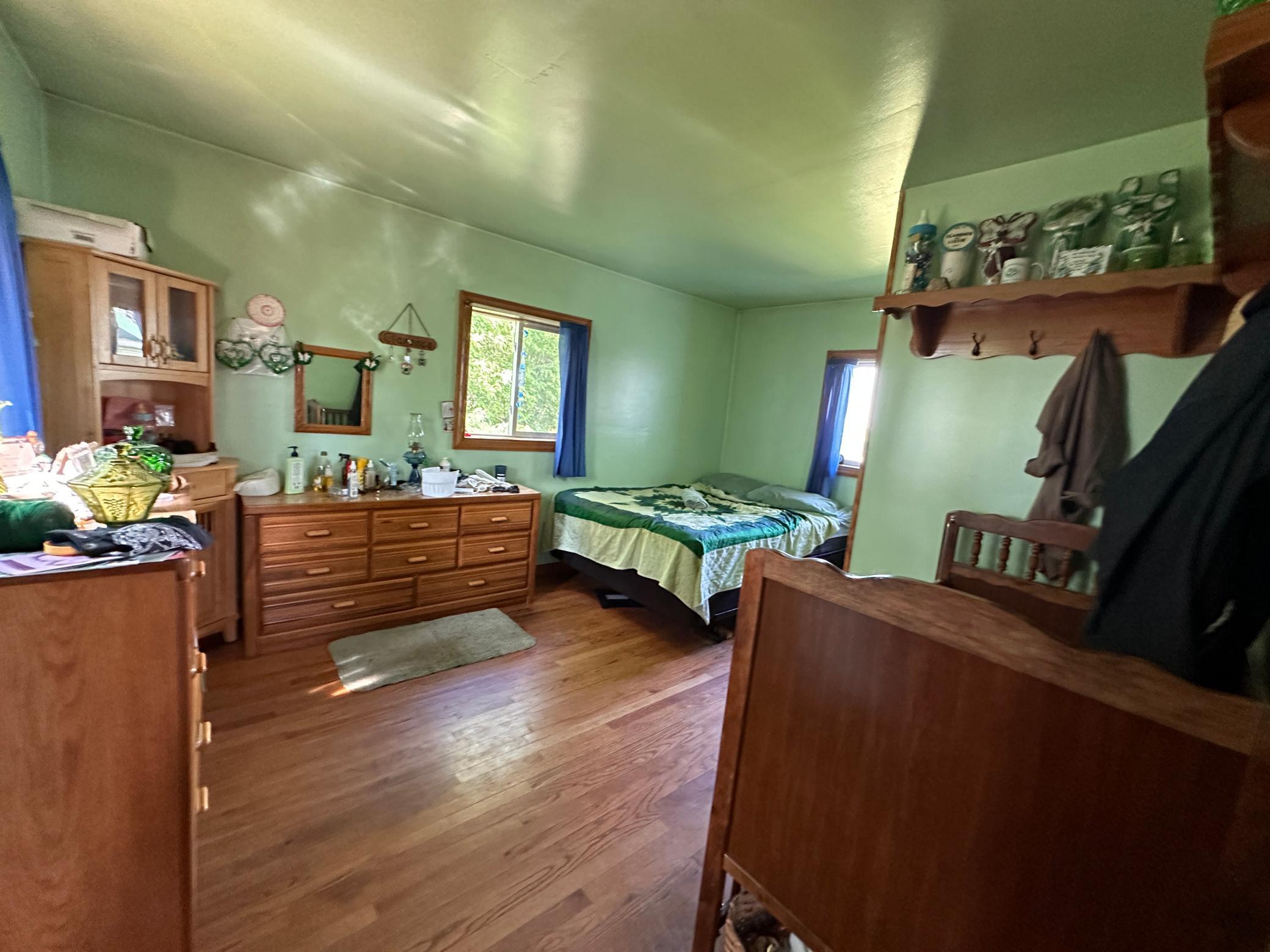 2001 single family home for sale at 27858 570th Avenue in Deer Creek, MN — 6 bed, 1 bath (photo 4 of 35)