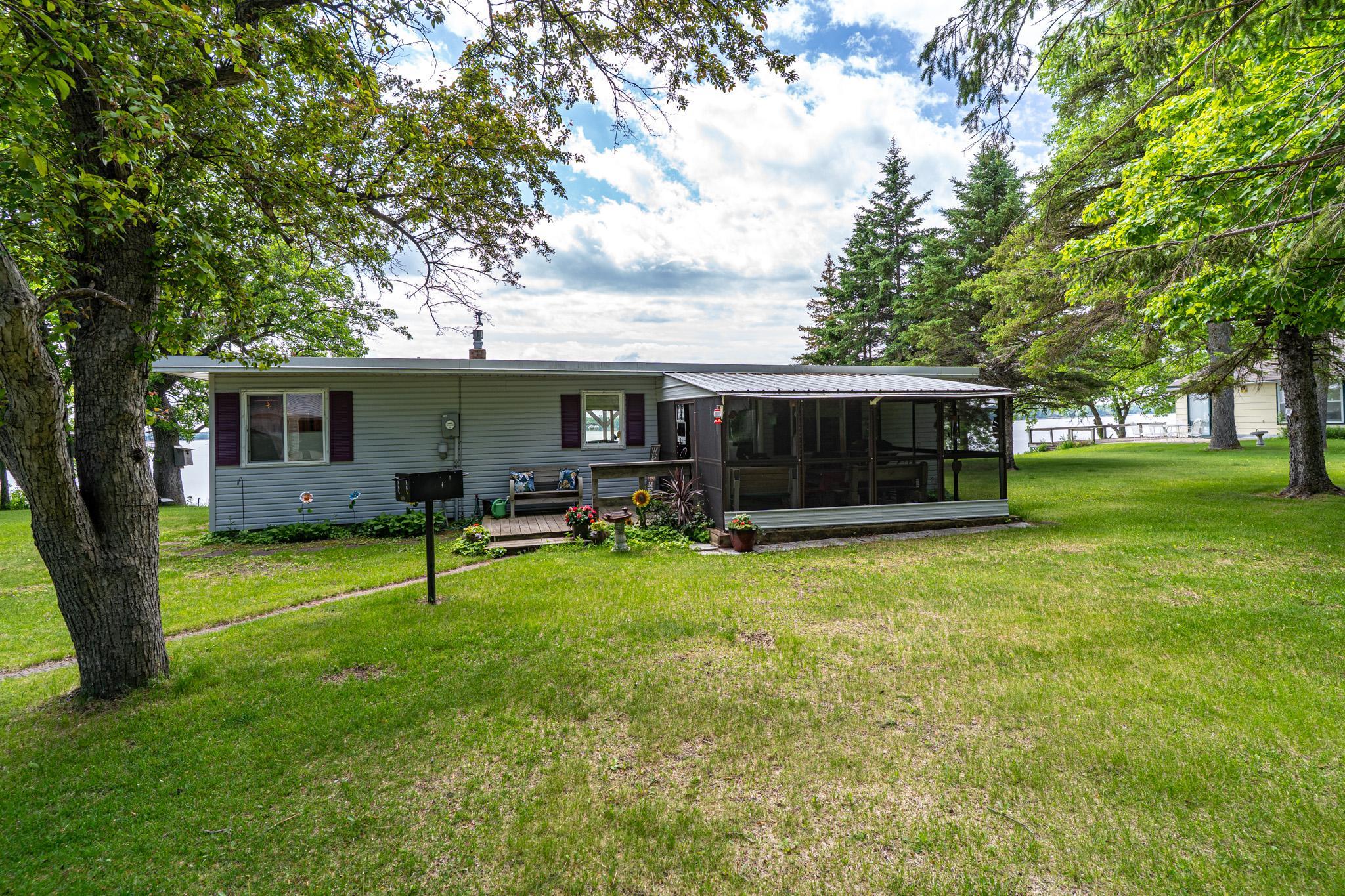 1960 single family home for sale at 15841 Sandy Beach Road SE in Mentor, MN — 2 bed, 2 bath (photo 35 of 41)