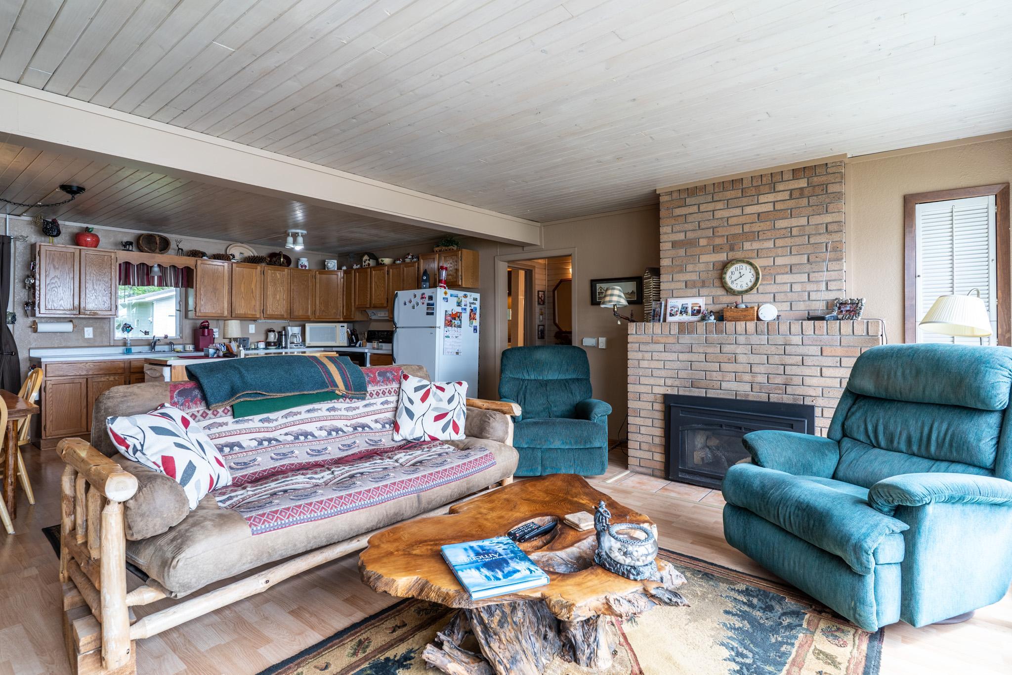 1960 single family home for sale at 15841 Sandy Beach Road SE in Mentor, MN — 2 bed, 2 bath (photo 7 of 41)