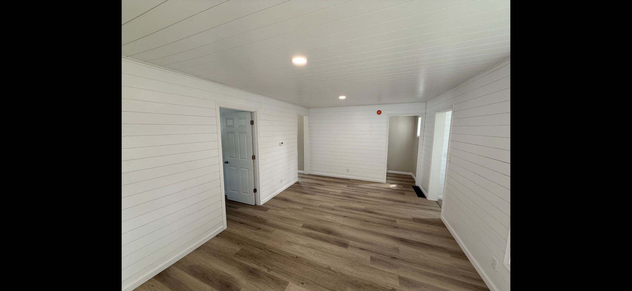 1940 single family home for sale at 922 Tindolph Avenue S in Thief River Falls, MN — 2 bed, 1 bath (photo 6 of 17)